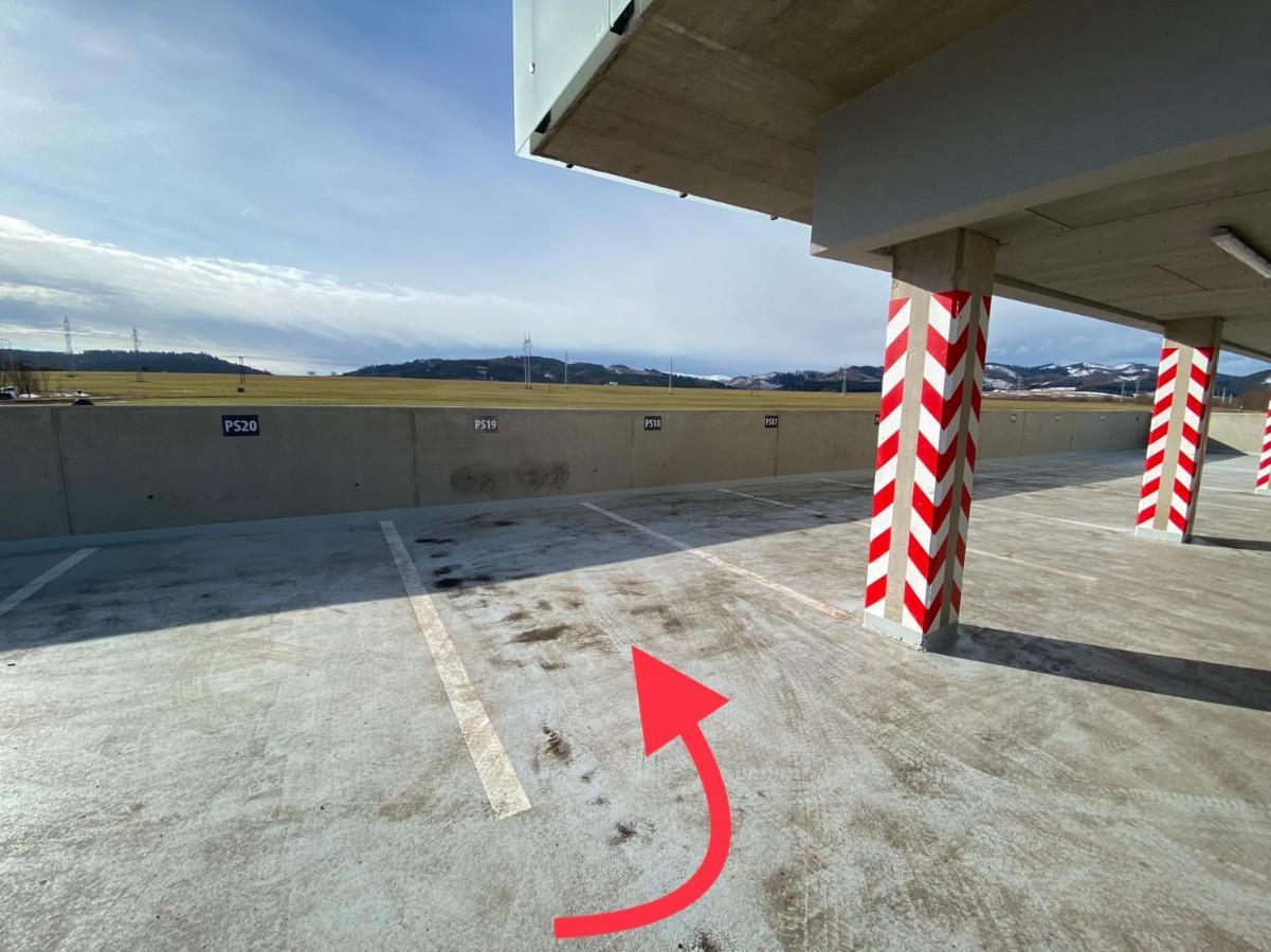 Moderny Apartman S Vyhladom Na Vysoke Tatry Poprad Bagian luar foto