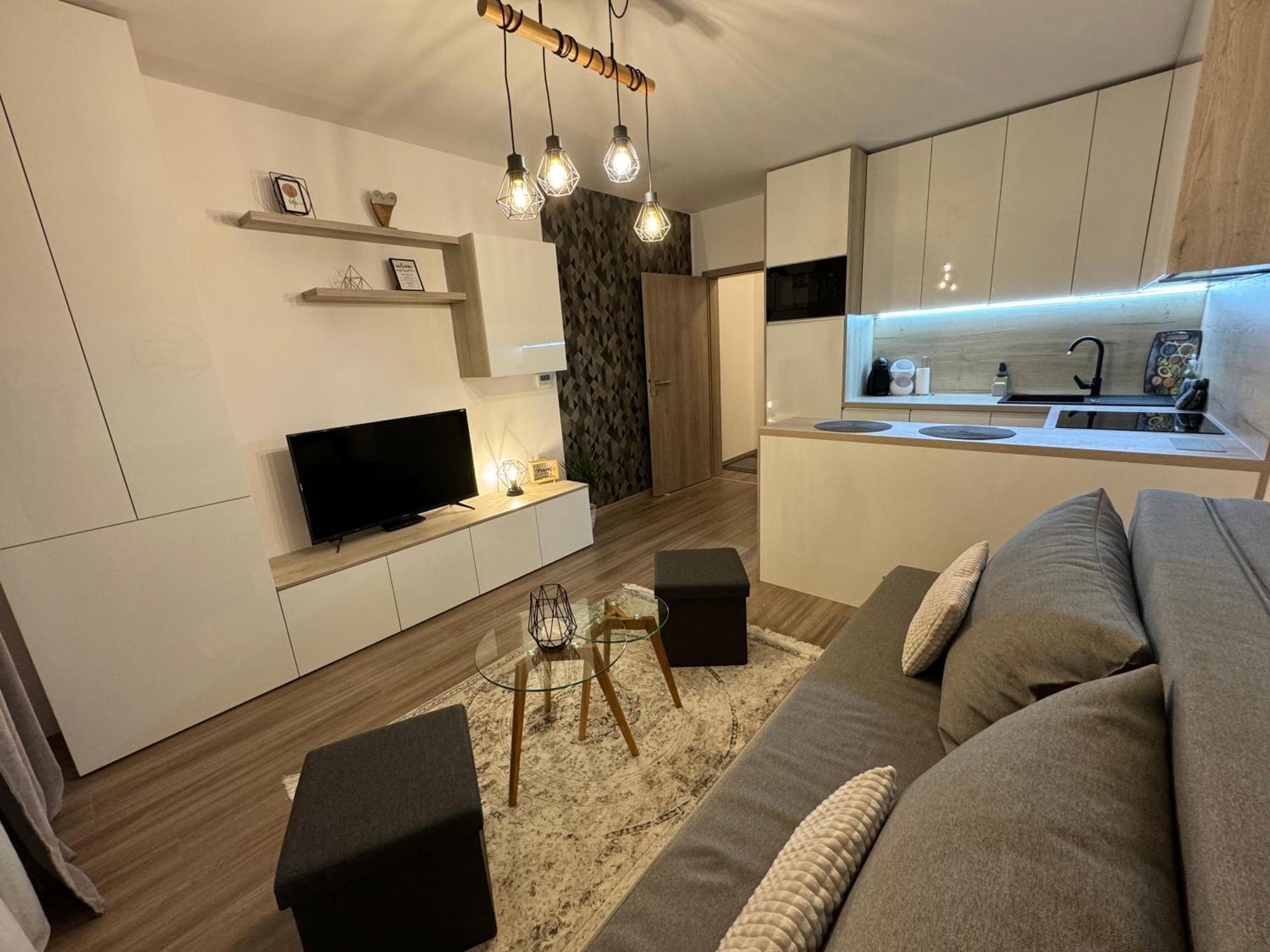 Moderny Apartman S Vyhladom Na Vysoke Tatry Poprad Bagian luar foto